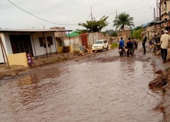 Kinshasa -Mont Ngafula: la route Lutendele au quartier Salongo inquiète la population