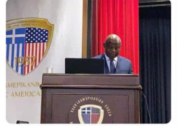 Vital Kamerhe en Grèce pour récupérer son diplôme de Doctorat en Sciences Économiques et Développement