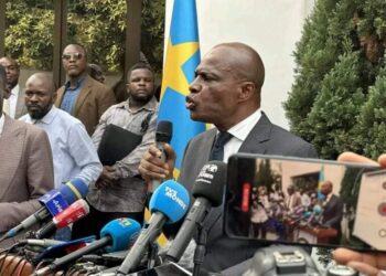 Martin Fayulu: » C’est criminel d’imposer aux congolais des électeurs fictifs »
