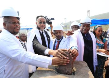 Le ministre d&rsquo;État, ministre chargé des infrastructures et travaux publics Alexis Gisaro a, mercredi 20 septembre, procédé au lancement de travaux de construction du centre de formation professionnelle dans la commune de Maluku à Kinshasa