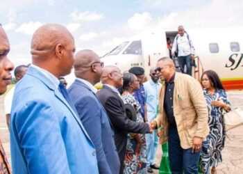 Kinshasa : Peter Kazadi le ministre de l’interieur suspend les activités de l’assemblée provinciale