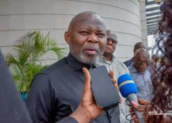 Le Vice-Premier Ministre Vital KAMERHE à Luanda pour la deuxième édition du forum économique RDC-ANGOLA !