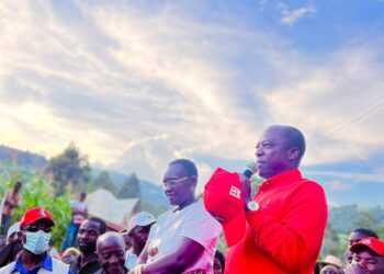 PAS UN JOUR DE REPOS POUR LE N° 23 MUHANZI MUBEMBE EUSTACHE, CE MARDI 12 DÉCEMBRE, MWANA W’EKA ÉTAIT À LA RENCONTRE DE SES ÉLECTEURS DE BUGORHE ET MUDAKA