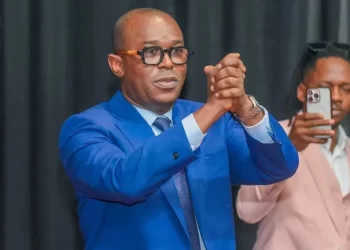 Abidjan : Amadou Diaby recompensé pour sa promotion du football africain