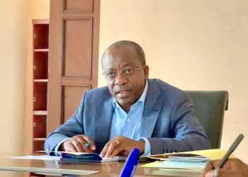 RDC-Décentralisation : En séance de travail à la CTAD ce lundi 05 février, le Ministre d'Etat Eustache MUHANZI déterminé à renforcer en ressources financières et humaines cette Cellule spécialisée de son département dans la mise en œuvre de la Décentralisation.