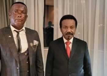 RDC: Contacté par le service de Mboso Nkodia , Denis Lessie passe par une fausse prophétie à coup des billets verts certes, pour dissuader le Président Félix Tshisekedi qu&rsquo;il porte son choix sur Mboso de sorte qu&rsquo;il soit à la tête du Bureau définitif
