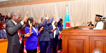 RDC : Les inspecteurs des finances recrutés en 2021 ont prêté serment jeudi, devant le Procureur général près le Tribunal de Grande Instance de Gombe, Isofa Kanga, comme OPJ en matière de finances publiques