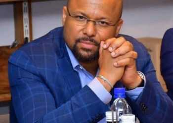 RDC : Vidiye Tshimanga porte plainte et accuse Kabuya d’implication dans la corruption lors de l’élection des gouverneurs à Kinshasa