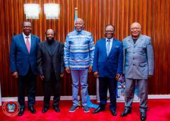 Assemblée nationale : Le collectif des professeurs émérites de l&rsquo;enseignement supérieur et universitaire du Congo plaident pour l&rsquo;amélioration de leur prise en charge