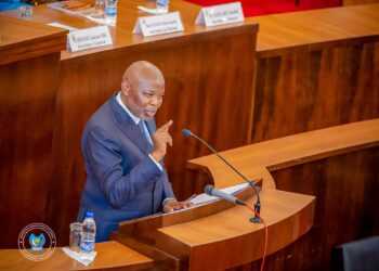 Assemblée nationale : en Côte d’Ivoire le président Vital Kamerhe interpelle la communauté internationale sur la situation sécuritaire précaire dans l&rsquo;est de la RDC, et invite les pays africains à l’unité et la solidarité