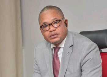 Crise à l&rsquo;UDPS : &lsquo;J&rsquo;ai invité les deux parties pour transmettre la volonté de paix du président, mais l&rsquo;équipe de Bizibu a refusé, exigeant de l&rsquo;entendre directement deTshilombo (Peter Kazadi)