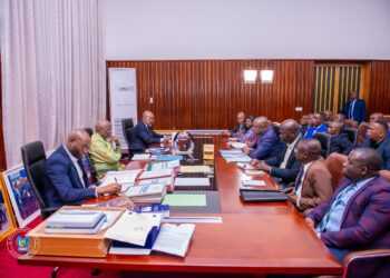 Assemblée nationale: Le président Vital Kamerhe annonce la prise en compte du barème salarial des agents de Transco dans le projet du budget 2025