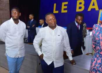 Soutien indéfectible au sénateur Ngoyi Kasanji : Un phare pour le Kasaï Oriental