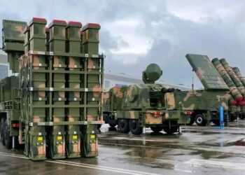 Chine/Iran: L’Iran reçoit des systèmes de défense aérienne longue portée HQ-9B de la Chine.