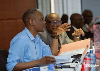 Kinshasa: Le ministre John Banza Lunda mobilise les structures techniques pour préparer la conférence des gouverneurs*