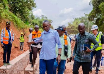 RN4: John Banza Lunda met la pression pour accélerer les travaux à Kisangani.