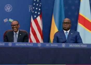 Sans se serrer la main : Tshisekedi et Kagame entérinent l&rsquo;accord de paix et économique RDC – Rwanda
