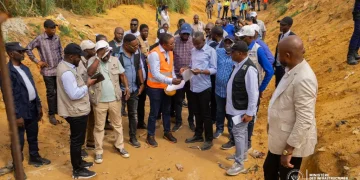 ITP : à Kinshasa, le Ministre John Banza Lunda exige l’accélération des travaux du programme d’urgence après inspection des chantiers
