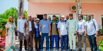 Kwilu – 13e Conférence des gouverneurs : Papy Labila Nkalim mobilise les bases et structures de l’Union Sacrée pour l’accueil du Chef de l’État à Kikwit