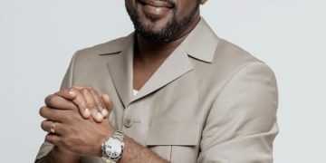 Le sénateur Papy Labila s’investit activement pour l’électrification d’Idiofa