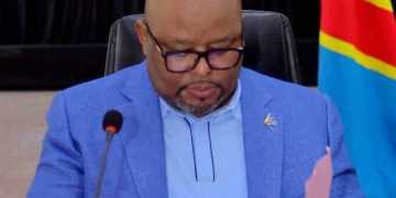 Sud-Kivu : la médiation conduite par Aimé Boji Sangara et Norbert Basengezi aboutit au désamorçage de la crise institutionnelle entre l’Exécutif provincial et l’Assemblée provinciale.