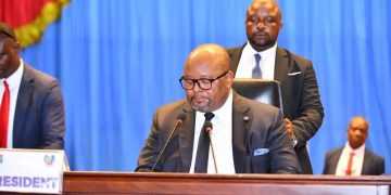 ASSEMBLÉE NATIONALE : La Plénière adopte le projet de loi relatif aux marchés boursiers en République démocratique du Congo.